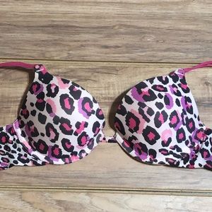 32C Victoria’s Secret push up bra